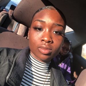 Meet your Posher, Ali